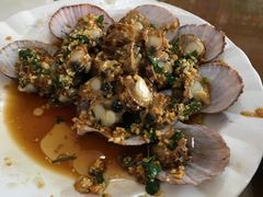 油泼扇贝-天伦海鲜·老味道·青岛菜(栈桥天主教堂店)