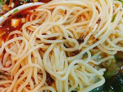 -陇上全荟兰州传统牛肉面(延吉路店)