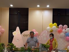 -郑庄脂渣海鲜楼(九水路店)