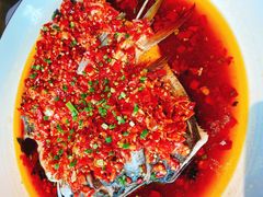 剁椒鱼头王-洞庭鱼香(万科店)