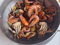 -七欣天香辣蟹火锅(闵行浦江欢乐颂店)