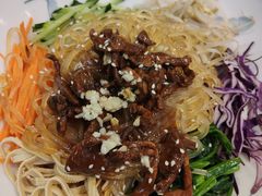 姥姥家盆菜-合合春饼·酱骨·东北菜(潘家园店)