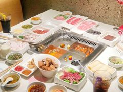-海底捞火锅鲜切牛肉主题店(长寿路店)