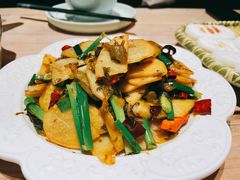 -缘生态云南菜·野生菌庭院餐厅(华侨城店)