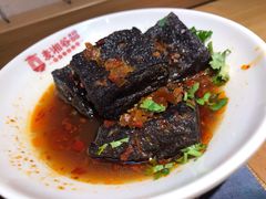 老长沙臭豆腐-呷佬·长沙手工米粉(金沙江路店)