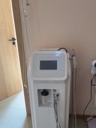 -成都苗方清颜专业祛痘