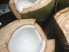 -东椰·海南椰子鸡火锅(朝阳门店)