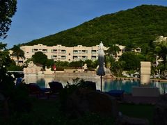 -三亚亚龙湾凯莱仙人掌度假酒店