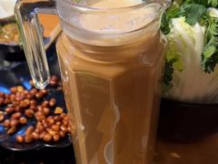 -果松木炭酸菜铜火锅·外婆参鸡汤