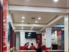 大堂-门框胡同百年卤煮(新街口店)