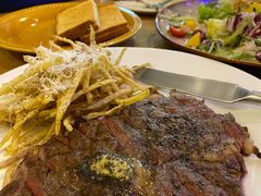 安格拉斯180天西冷牛排-HELLO 27 意面·沙拉·帕尼尼