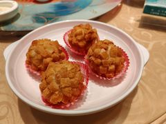 -年辉渔村·非遗传承餐厅(新丰江店)