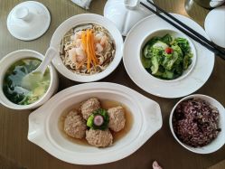 -金鹰国际月子中心(新街口店)