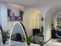 -吉艺心专业美发造型