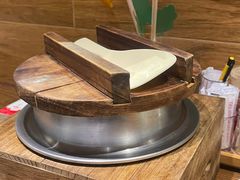 -Lia Cafe Bar Restaurant松山咖啡屋
