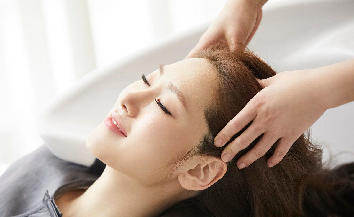 头部按摩对头部护理的好处