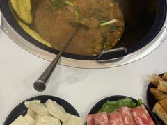 -曹丞相·地锅鸡·地锅鱼(武林店)