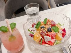 -芳草地西式融合餐厅(回龙窝店)