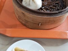 -老西白点心店