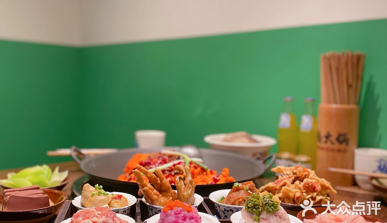 深圳探店丨一家被甜品耽误的火锅店🍧