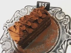 -RGF(巨鹿路店)