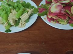 -宝瑞门钉肉饼店