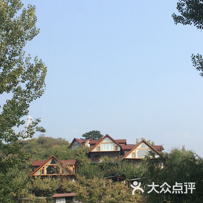 北京水岸山吧度假村