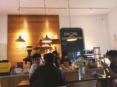 -彳亍咖啡·这里(水湾路店)