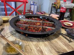 -渝嘴小老弟老火锅(华新村店)