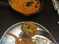 鸡肉丸配番茄奶油-机器人火炉披萨