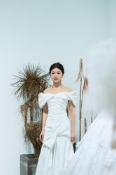 -Lady  Jane高端婚纱礼服馆