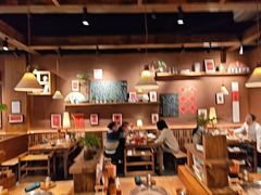 -巴卤社老火锅(财富店)