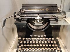 -陆汉斌打字机博物馆