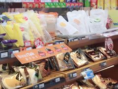 -全家便利店(愚园店)