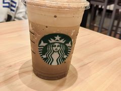 -星巴克臻选(南京金茂览秀城店)