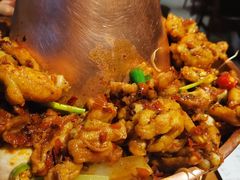 -炉小二铜锅牛蛙•川湘菜(三里屯店)