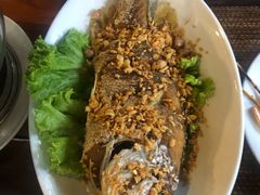 黑胡椒烤鱼-自然餐厅(Phuket)