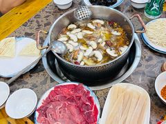 -乳仔牛牦牛汤锅 烤羊排(松潘古城店)