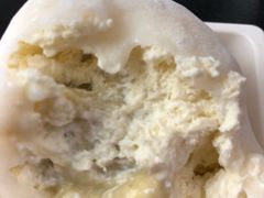 雪团子•榴莲-DEMO黛慕蛋糕(中泰店)
