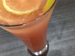 -钟书阁(群光广场店)