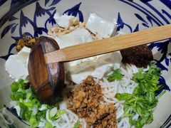 -蜗牛小馆醉乡民谣云南菜(惠新西里店)