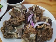 -苏莱特色牛骨滩羊手抓馆(长城东街总店)