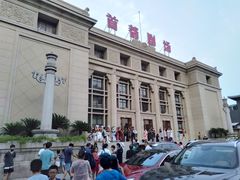 -工人俱乐部剧场杂技表演