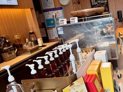 -星巴克(上海长宁来福士1F店)