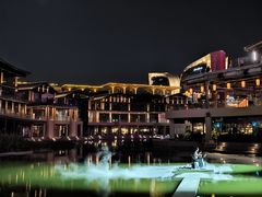 -星巴克(南宁民歌湖店)