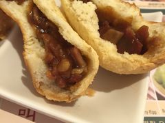 酥皮焗叉燒包-添好运点心专门店(百老汇店)