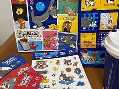 -瑞幸咖啡(华东理工大学商学院店)