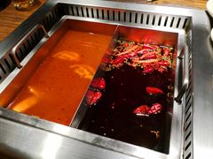 -老牌坊云南鱼豆花火锅(嵩山店)