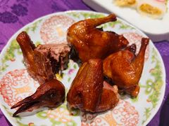烟熏乳鸽-惠食佳·朱雀(东方商厦店)