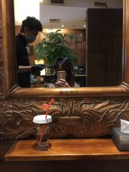 iphone_upload_pic-红人馆造型世爵国际